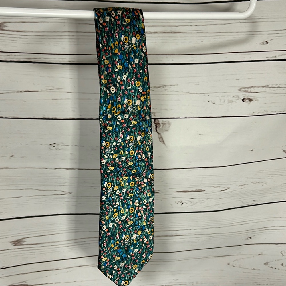 Art Tie 100% silk men’s tie, 4” wide